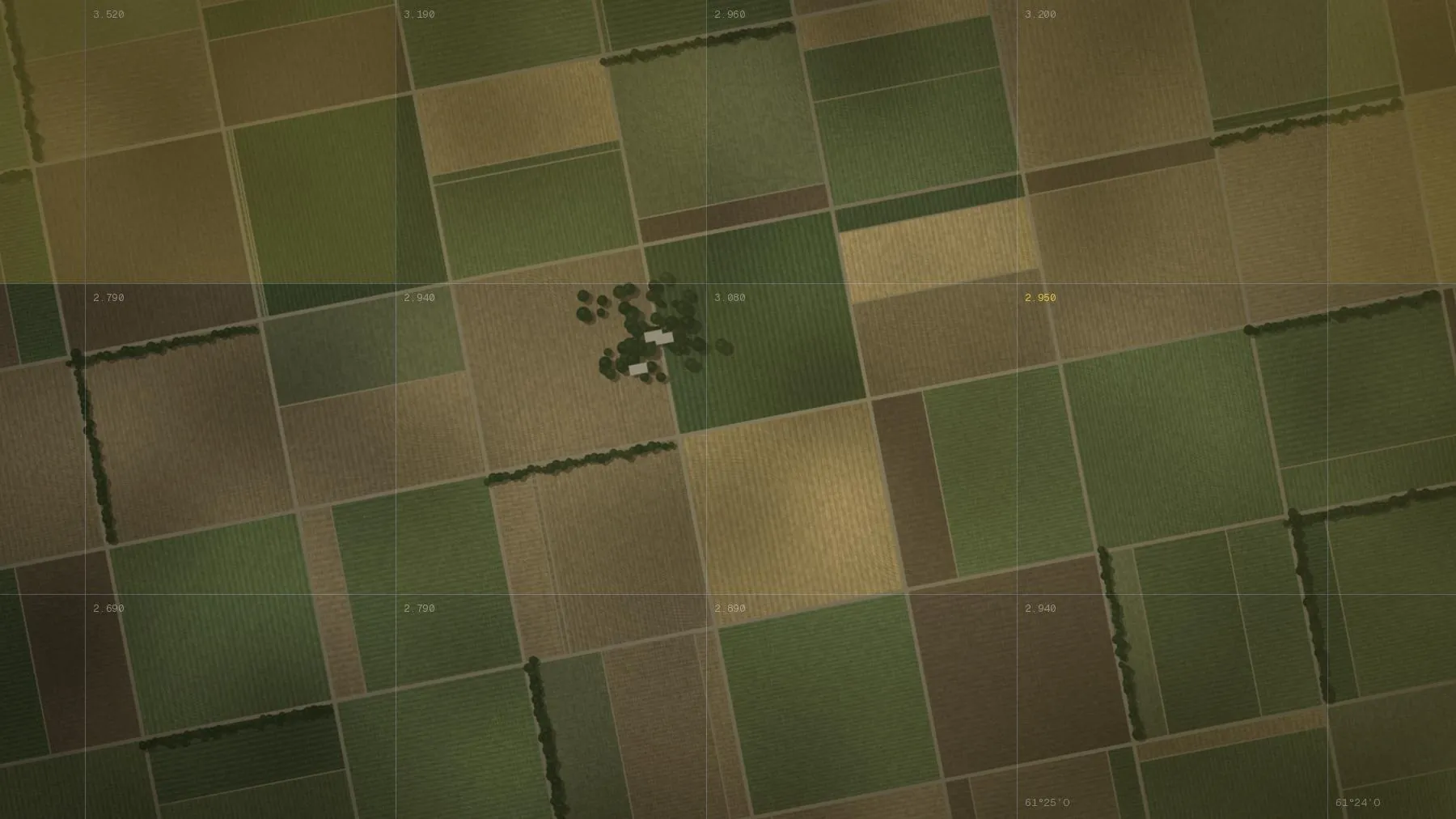 Vista aérea de campos con la ubicación de un campo marcada y su rinde simulado